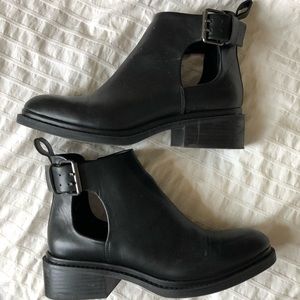 Zara cutout bootie